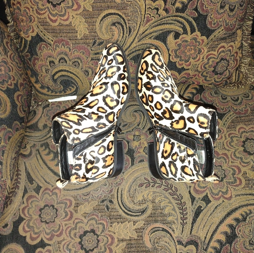 *Fancy Booties* - Picture 2 of 3
